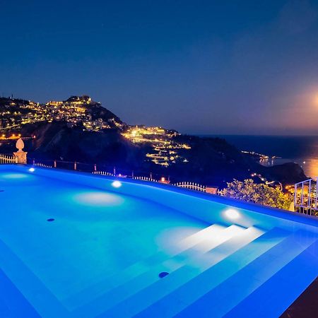 Sciccosa Guest House Taormina Bagian luar foto
