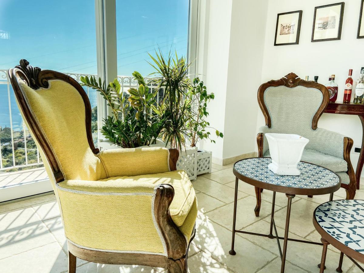 Sciccosa Guest House Taormina Bagian luar foto