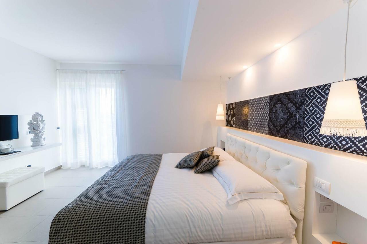 Sciccosa Guest House Taormina Bagian luar foto
