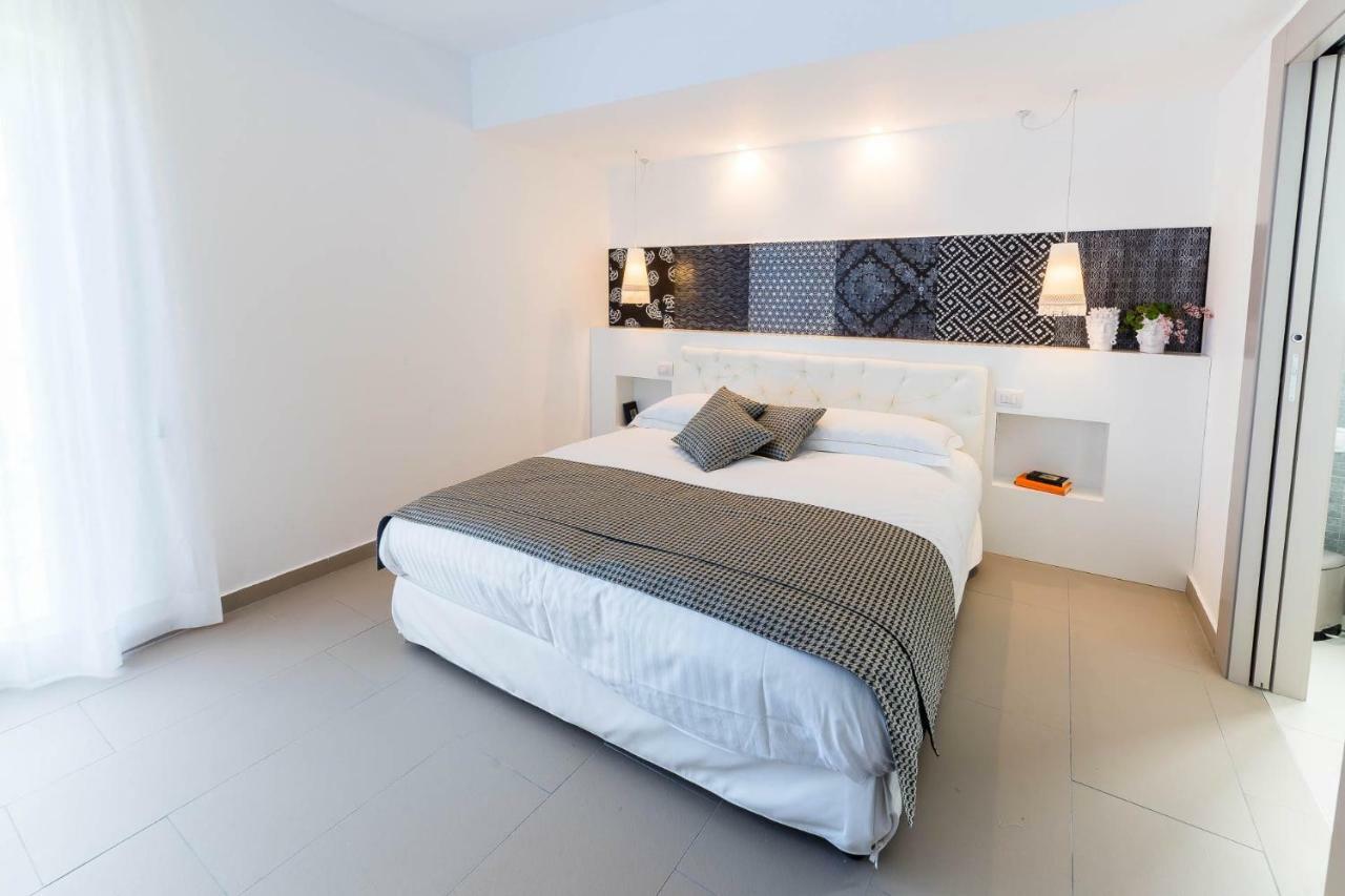 Sciccosa Guest House Taormina Bagian luar foto