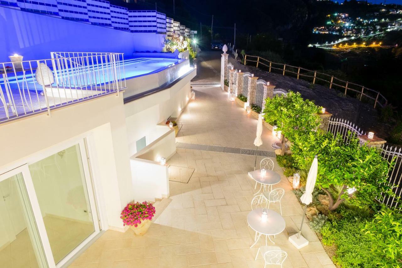 Sciccosa Guest House Taormina Bagian luar foto